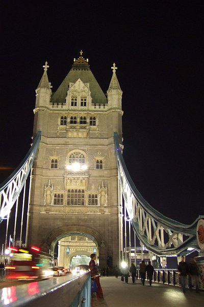 die Türme der Tower Bridge